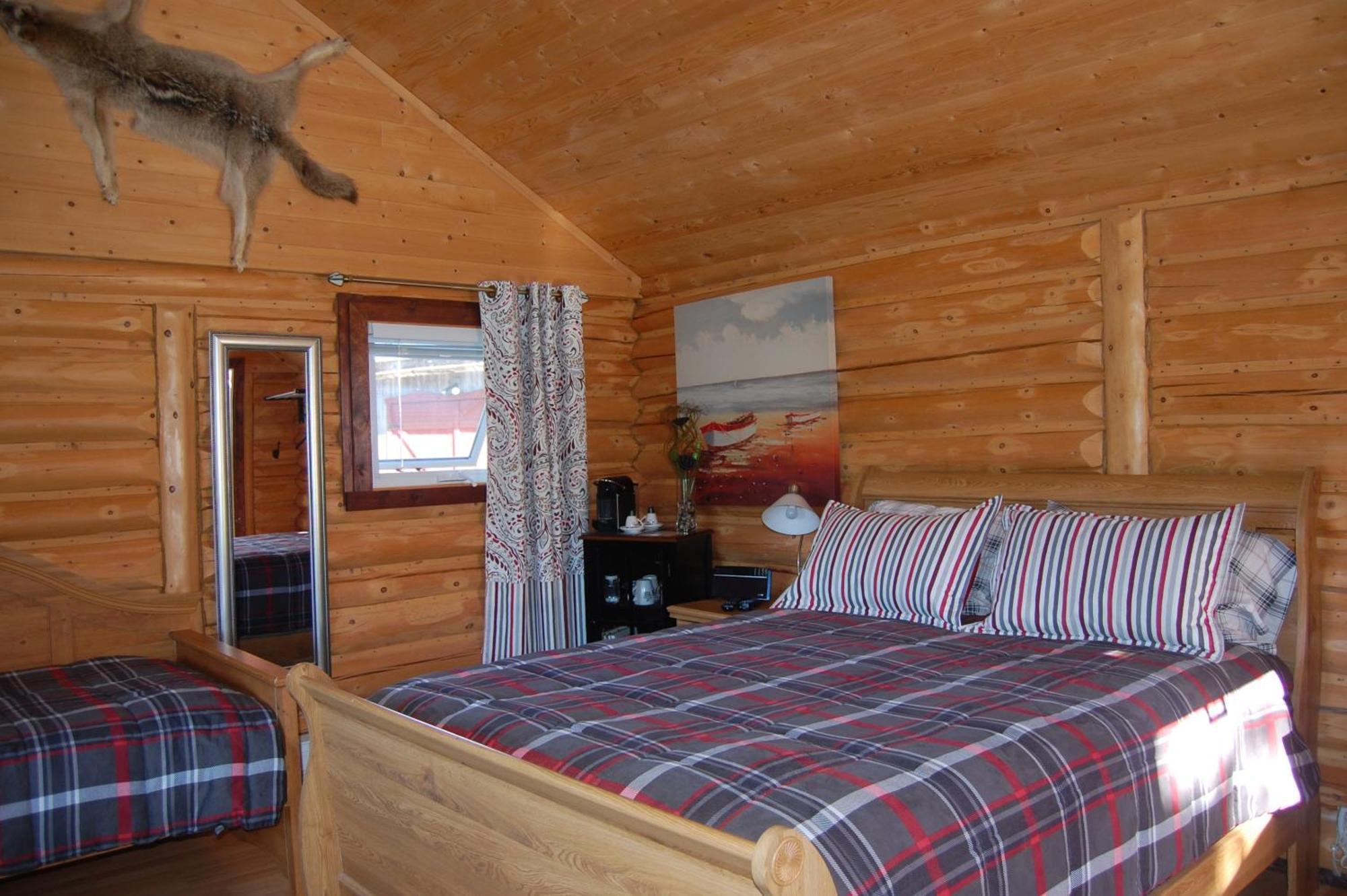 Domaine Le Bostonnais - Le Village En Bois Rond La Tuque Rom bilde